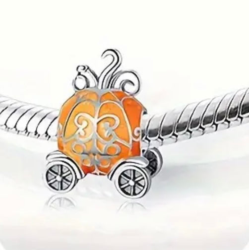 Glow in the dark pumpkin carriage